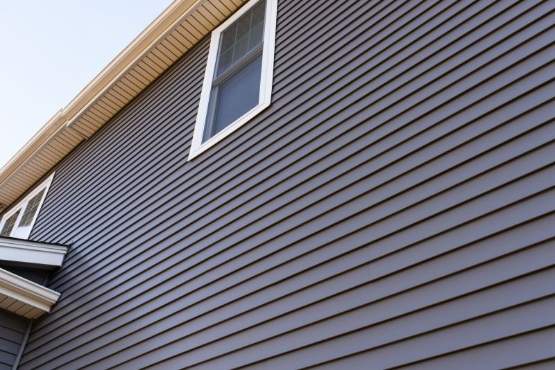 Expert Siding Consultation
